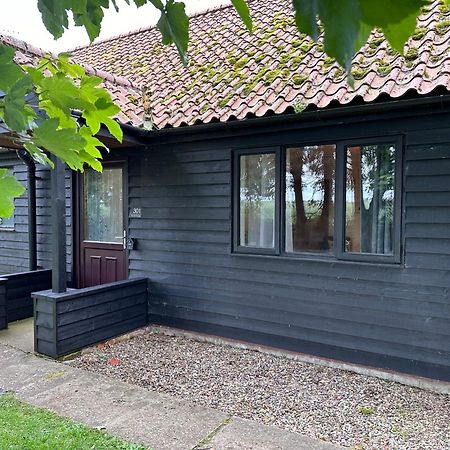The Farmhouse At Fincham 外观 照片